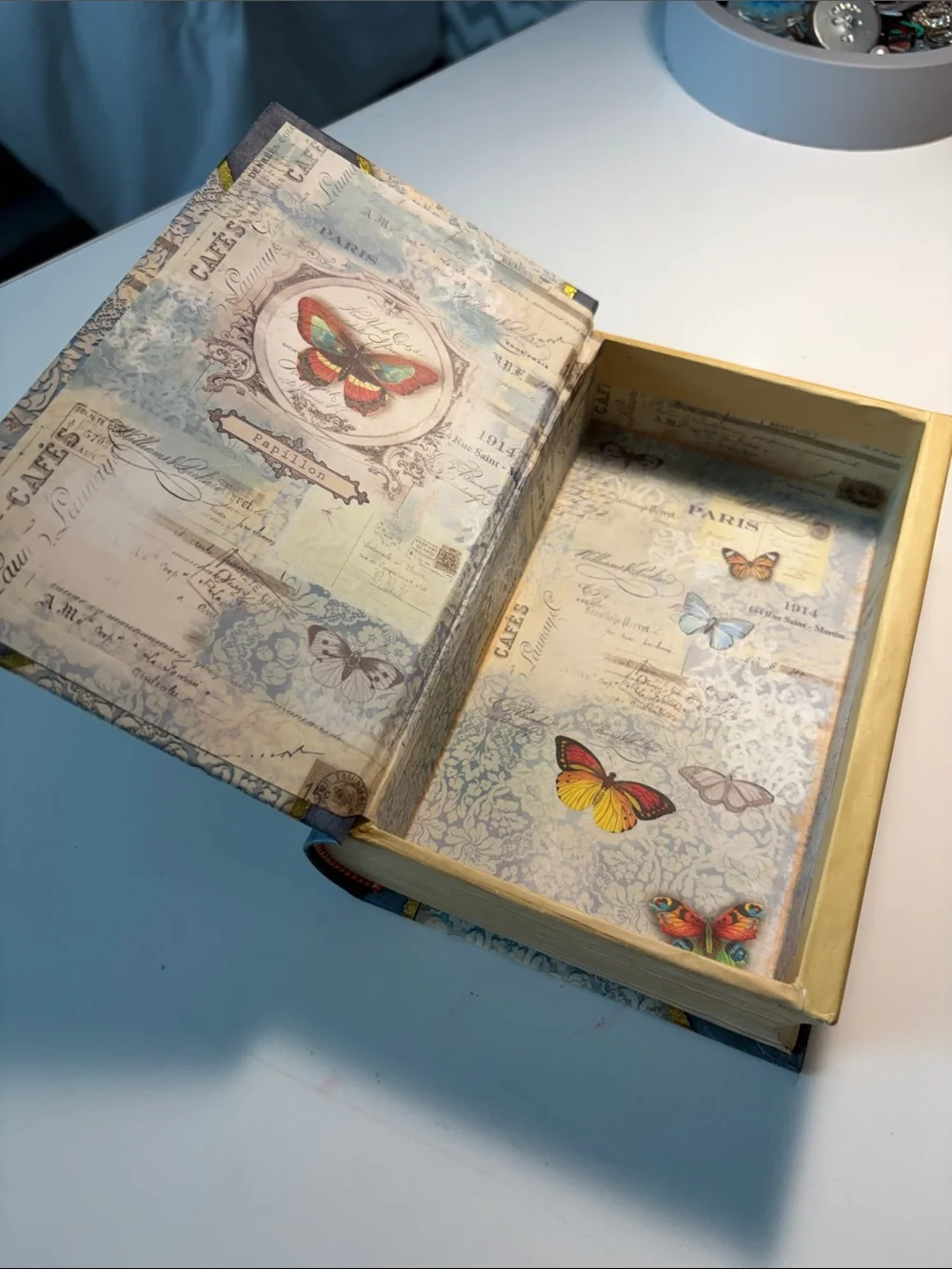 Vintage style Decorative Book Box Floral Butterfly design secret storage small b